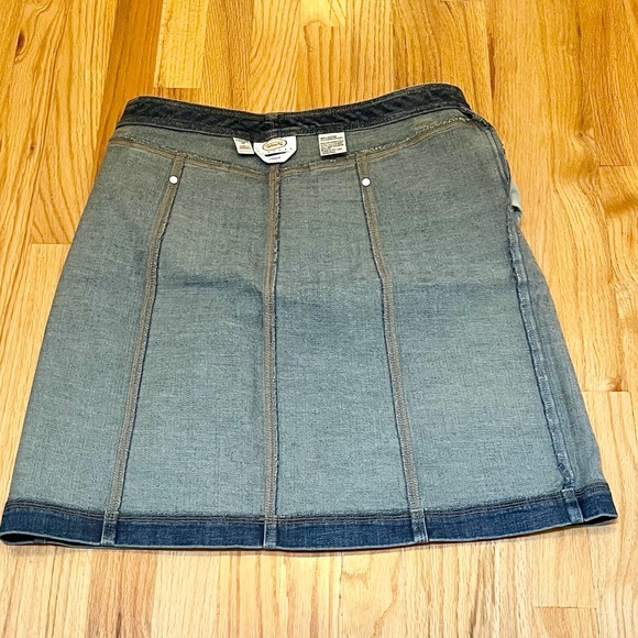 Talbots denim skirt - Picture 8 of 8